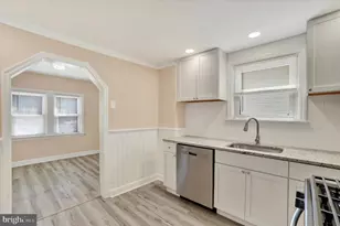 1229 W Poplar St, York, PA 17404 - Photo 9
