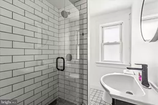 44 N Clinton St, York, PA 17404 - Photo 23