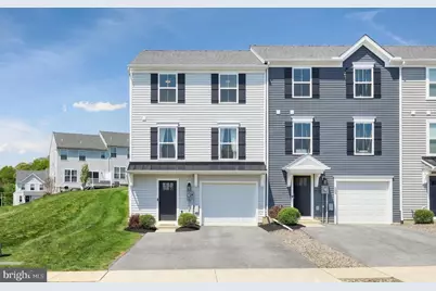 4285 Blackburn Drive, Stewartstown, PA 17363 - Photo 3