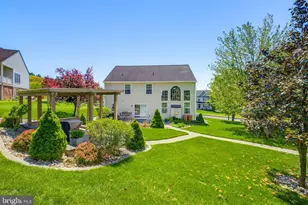103 Fading Way, York, PA 17406 - Photo 3