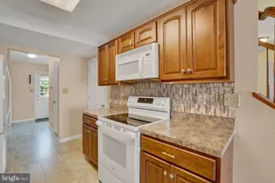 102 Heather Glen Dr, Red Lion, PA 17356 - Photo 13