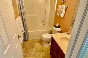 102 Heather Glen Dr, Red Lion, PA 17356 - Photo 9
