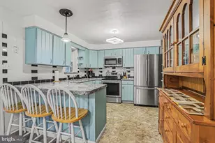 12 Greenbriar Dr, York, PA 17407 - Photo 9