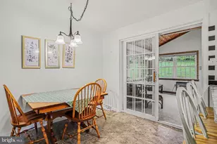 12 Greenbriar Dr, York, PA 17407 - Photo 7