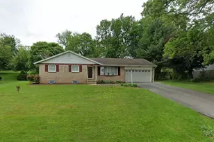 12 Greenbriar Dr, York, PA 17407 - Photo 1