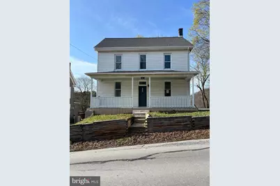 134 E Main Street, Felton, PA 17322 - Photo 1