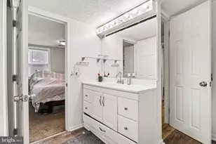 29 E Main St, Railroad, PA 17355 - Photo 15