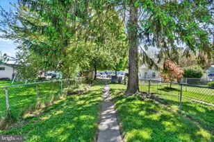 175 S East St, Spring Grove, PA 17362 - Photo 25