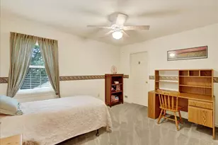 1885 Herman Dr, York, PA 17408 - Photo 17