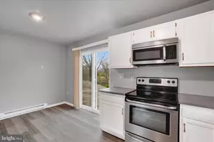 3419 Glen Hollow Dr, Dover, PA 17315 - Photo 9