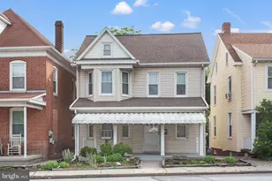 892 Baltimore St, Hanover, PA 17331 - Photo 1