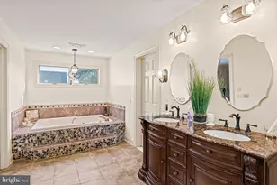 1055 Wetherburn Dr, York, PA 17404 - Photo 33