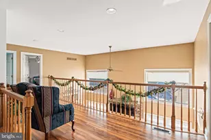 1055 Wetherburn Dr, York, PA 17404 - Photo 25