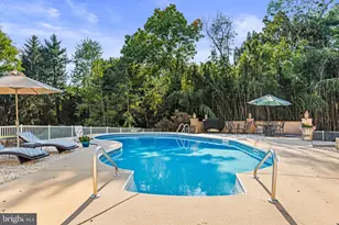 1055 Wetherburn Dr, York, PA 17404 - Photo 49