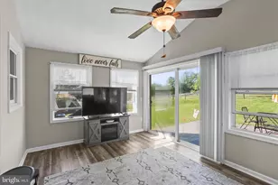 10 Logan Heights Rd, York, PA 17403 - Photo 9