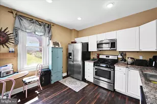 548 W Broadway, Red Lion, PA 17356 - Photo 13