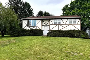 42 Mulberry Ct, Dover, PA 17315 - Photo 1