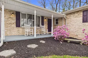 6105 Eyster Ave, Spring Grove, PA 17362 - Photo 3