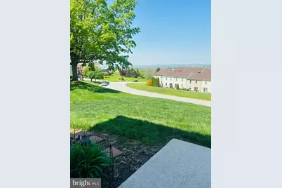 179 Crown Pointe Drive, York, PA 17402 - Photo 5