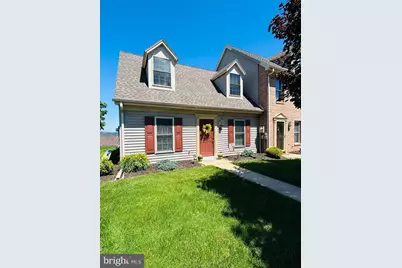 179 Crown Pointe Drive, York, PA 17402 - Photo 3