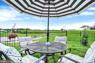 2703 Alperton Dr, York, PA 17402 - Photo 25