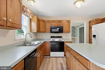 1240 Futurity Drive, York, PA 17404 - Photo 13