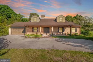 2020 Alcott Rd, York, PA 17406 - Photo 1