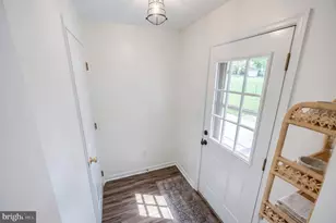 17 N 3rd St, Mount Wolf, PA 17347 - Photo 15