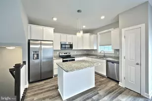 242 Hudson Blvd, Red Lion, PA 17356 - Photo 5