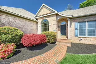 2246 Spangler Cir, York, PA 17406 - Photo 13