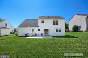 530 Silver Maple Ct, Mount Wolf, PA 17347 - Photo 7
