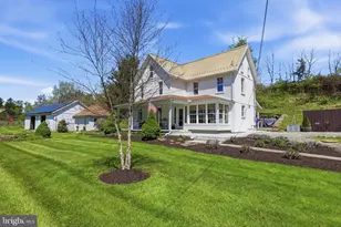 1689 Tolna Jct Ln, New Freedom, PA 17349 - Photo 3