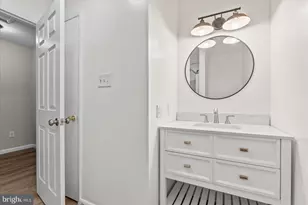 452 S Center St, Hanover, PA 17331 - Photo 25