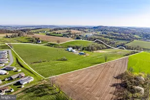 85 Tome Farms Ln, York, PA 17406 - Photo 1