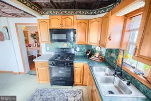 155 S Main St, Shrewsbury, PA 17361 - Photo 15