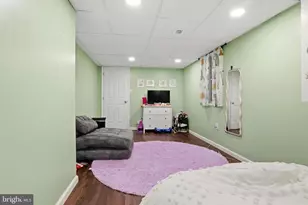 615 E Broadway, Red Lion, PA 17356 - Photo 27