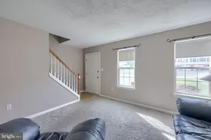 2833 Woodmont Dr, York, PA 17404 - Photo 5