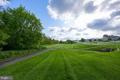 2833 Woodmont Drive, York, PA 17404 - Photo 37