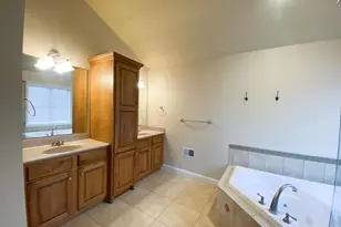 936 Wetherburn Dr, York, PA 17404 - Photo 35