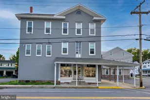 8 E Broadway Ave, Etters, PA 17319 - Photo 5