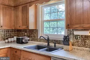 1955 Brian Ln, York, PA 17404 - Photo 11