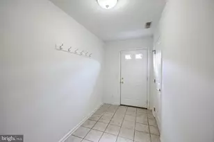 122 Chandler Dr, Red Lion, PA 17356 - Photo 5