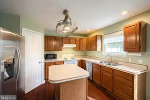 122 Chandler Dr, Red Lion, PA 17356 - Photo 7