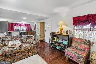 509 Middleview Dr, York, PA 17402 - Photo 3