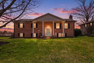 2874 Sunset Dr, Dallastown, PA 17313 - Photo 1