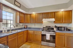 136 Crown Pointe Dr, York, PA 17402 - Photo 7