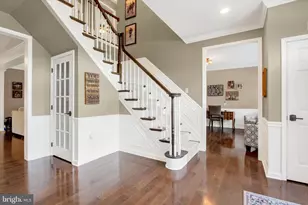 3641 Regency Ln, York, PA 17402 - Photo 7