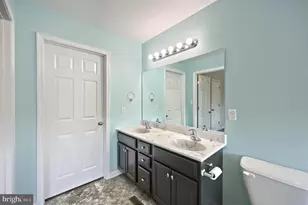 208 Royal Dr, Manchester, PA 17345 - Photo 17