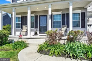 100 Hollyhock Dr, Manchester, PA 17345 - Photo 3