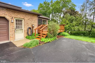 3220 Round Hill Road, York, PA 17402 - Photo 7